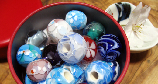 缶詰め。 缶詰め。